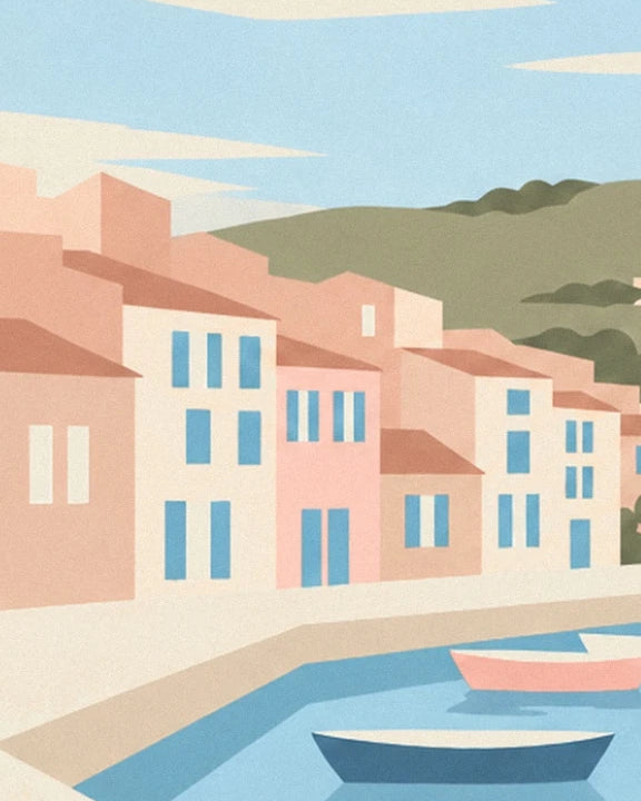 Le facciate rosa e crema con le persiane blu, affiancate da piccole barche nel porto di Bandol