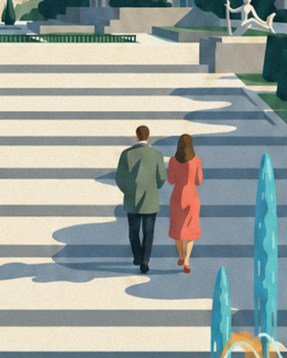 Un couple de dos, veste verte et robe corail, qui monte les larges marches ensoleillées