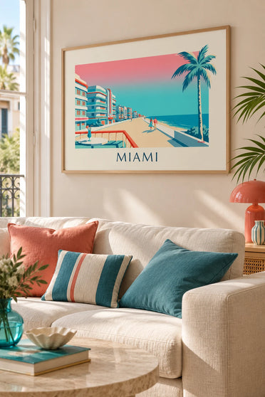 Poster cocktail e palme su Ocean Drive a Miami: appeso al muro con cornice