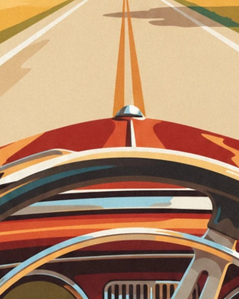Il cofano rosso dell'auto d'epoca rivolto verso la strada dalle linee arancioni