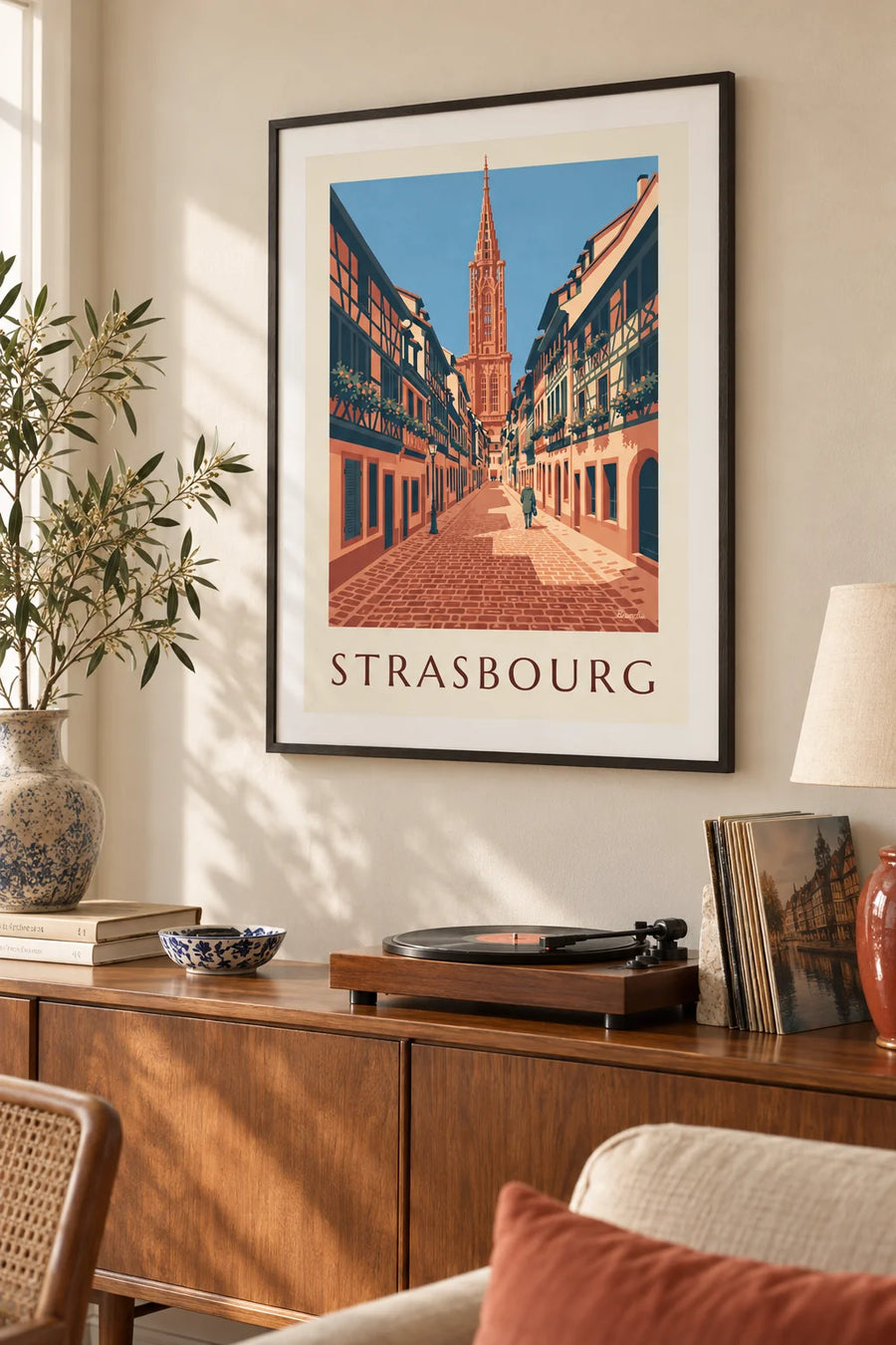 Poster vicolo acciottolato e cattedrale della vecchia Strasburgo: incorniciato alla parete