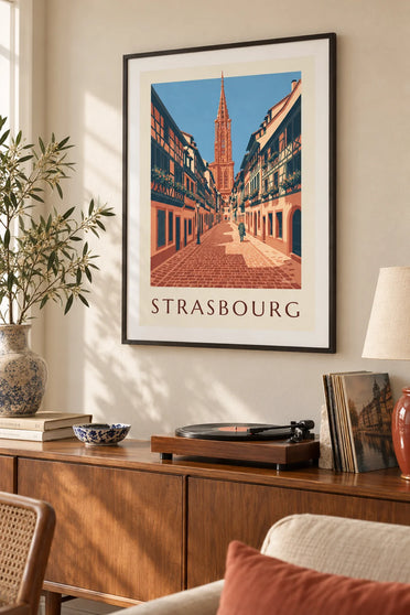 Poster vicolo acciottolato e cattedrale della vecchia Strasburgo: incorniciato alla parete