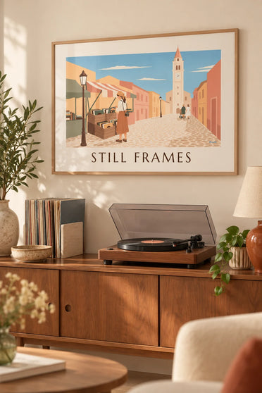 Affiche jeune femme et disques vinyles sur une brocante de village : encadrée au mur