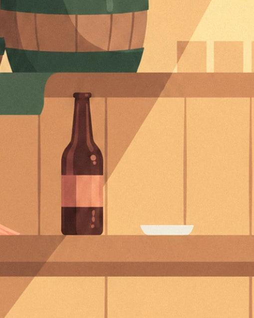 Una bottiglia di birra marrone con l'etichetta rosa sul bancone di legno, vicino a un piattino