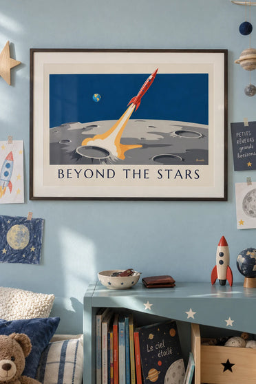 Poster razzo in orbita attorno alla Luna con la Terra in lontananza: con cornice appesa al muro