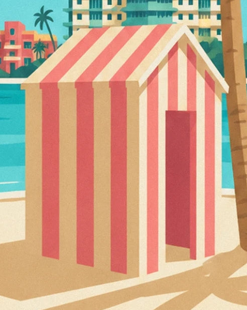 La cabina da spiaggia a righe rosa e crema con la porta aperta di fronte al mare