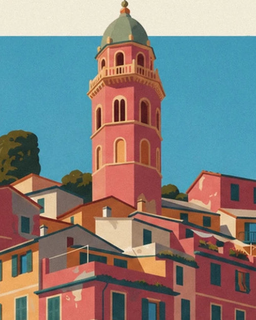 Il campanile rosa con la cupola verde sopra le case colorate di Vernazza
