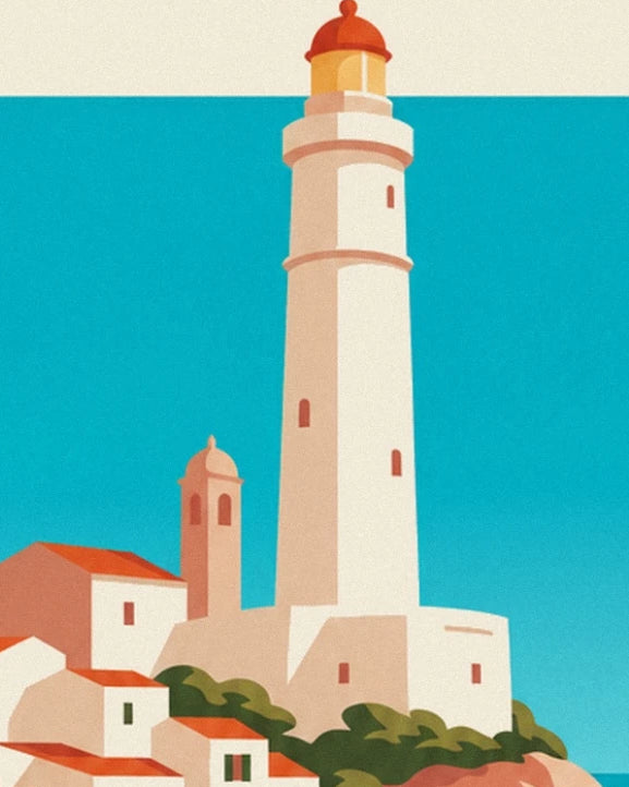Il faro bianco con la lanterna arancione sopra le case dai tetti rossi