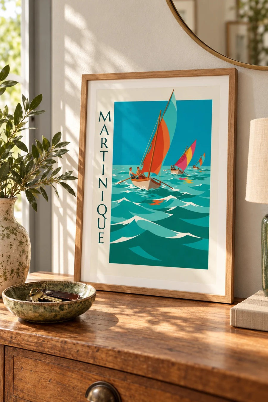 Affiche Martinique, course de yoles aux voiles colorées : petit format A4 encadré