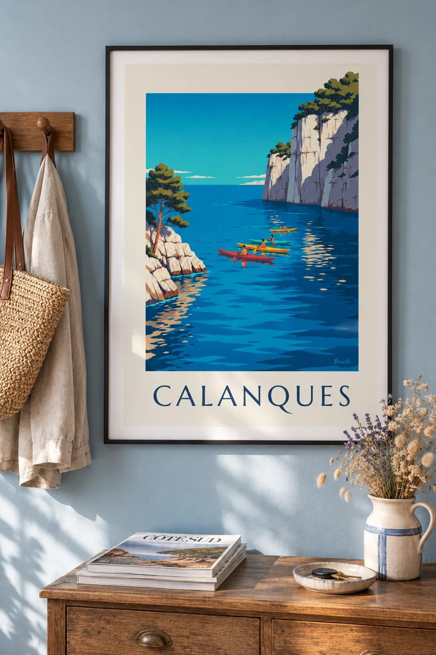 Affiche kayaks de mer dans les calanques : encadrée au mur