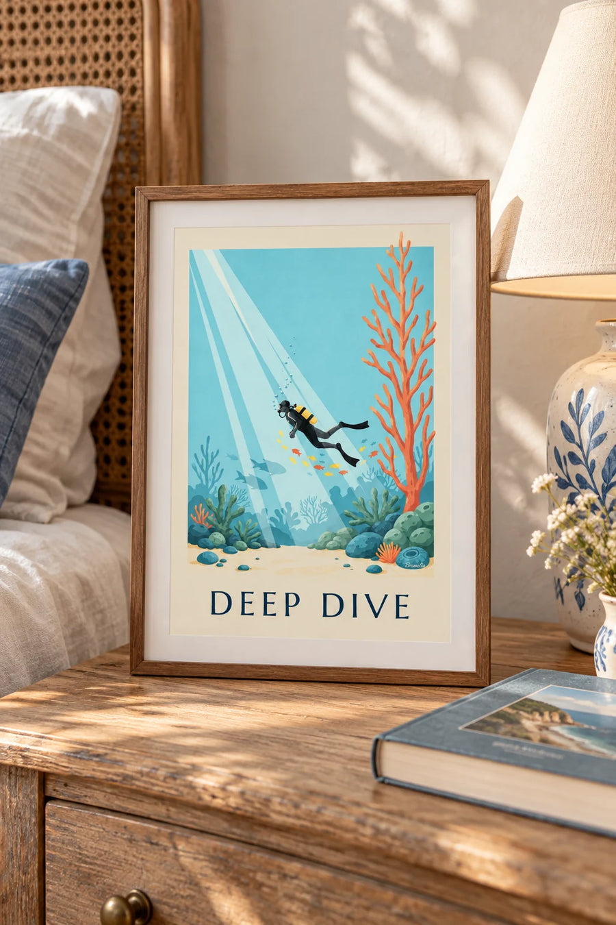 Affiche plongeur sous-marin parmi les coraux et poissons : petit format A4 encadré