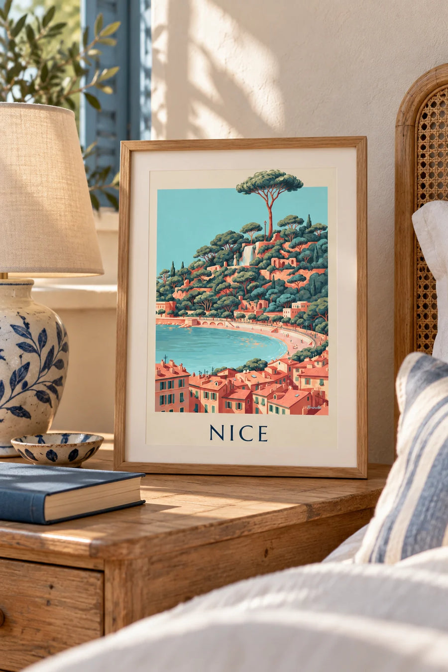 Poster cascata della collina del Castello e Baie des Anges a Nizza: piccolo formato A4 incorniciato
