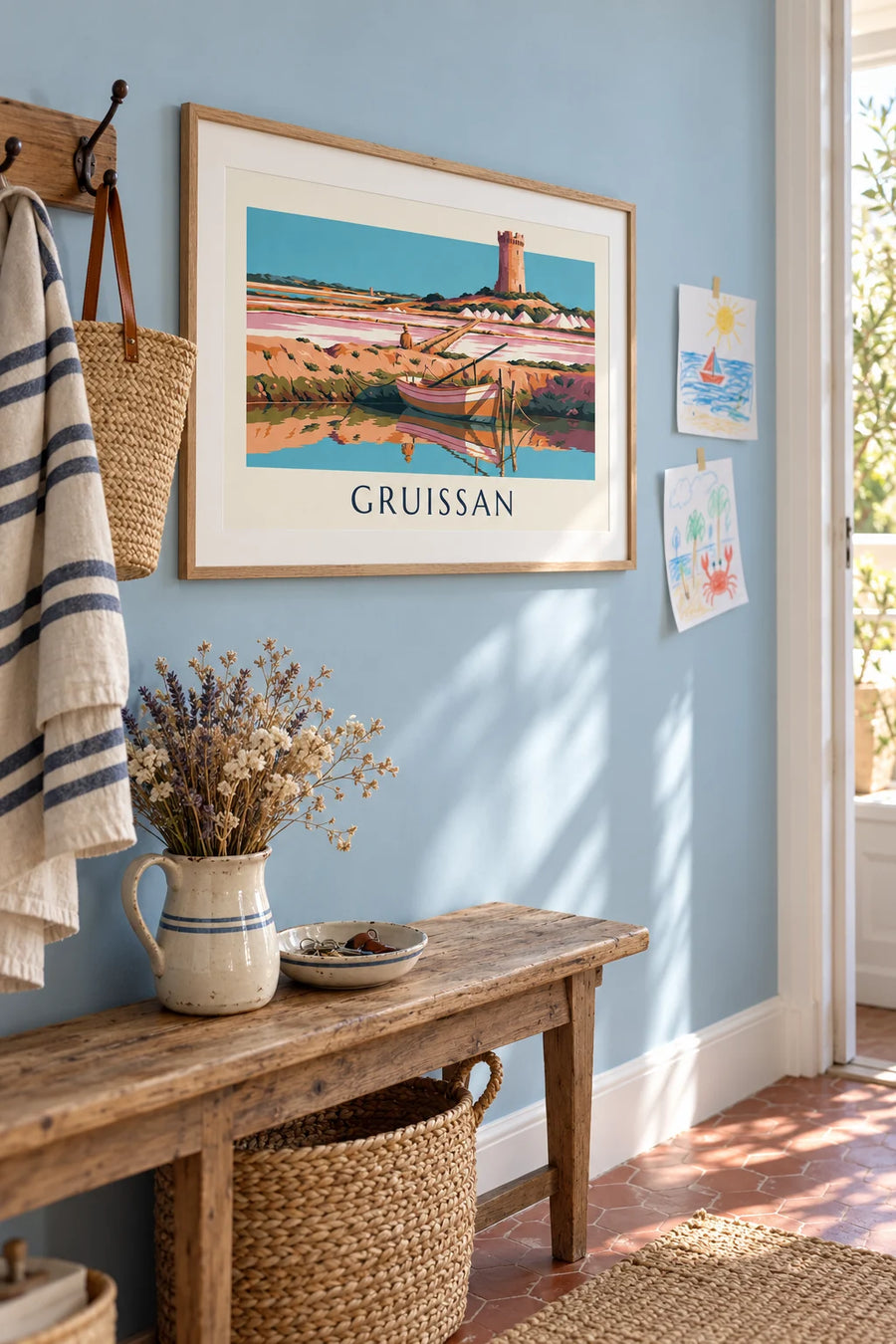Affiche bateau et poteau d'amarrage au salin de Gruissan : encadrée au mur