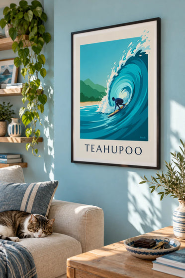 Poster surfista nel tubo dell'onda di Teahupoo a Tahiti: incorniciato alla parete