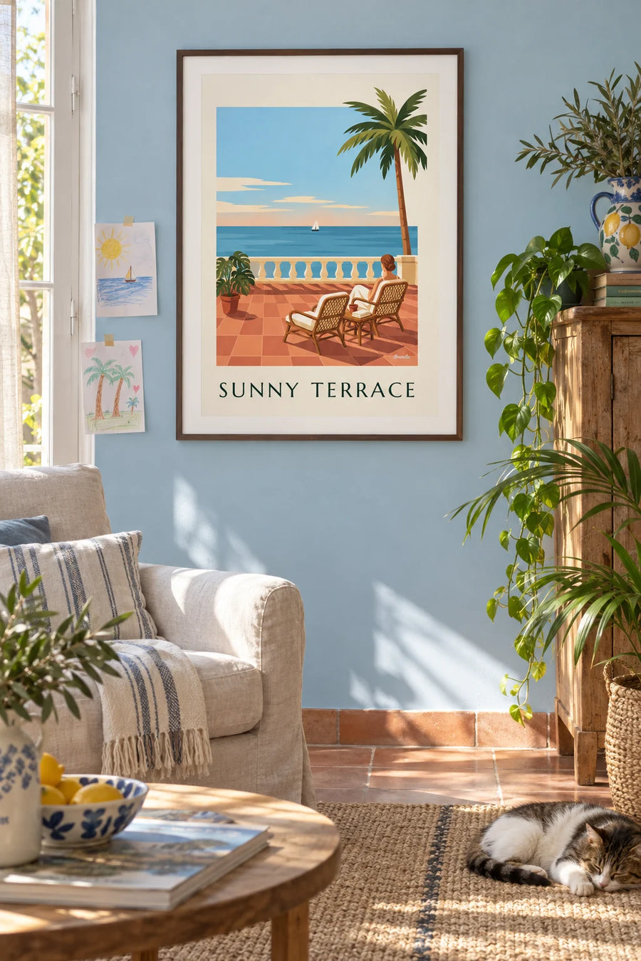 Poster terrazza tropicale, poltrone in rattan e vista sul mare: incorniciato alla parete